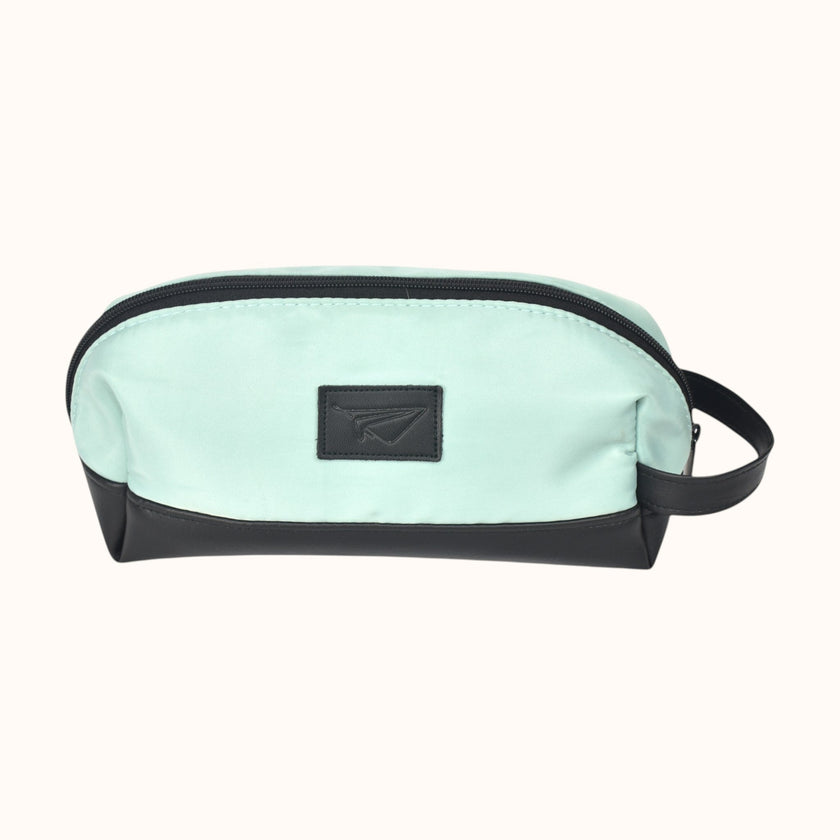 Neceser FERCCINI Minori Paradiso en lona verde menta satinada con base y asa en sintético negro